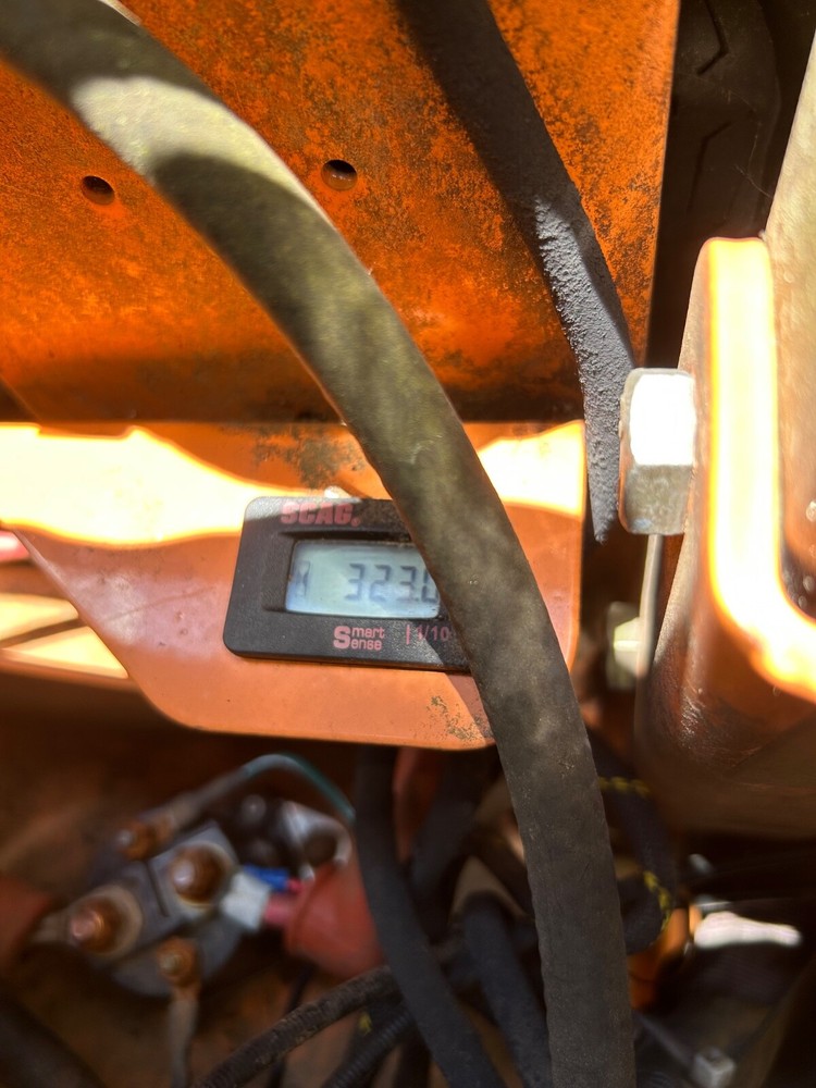 Scagg mower with protera clamshell bagger system. Only 321 hours !