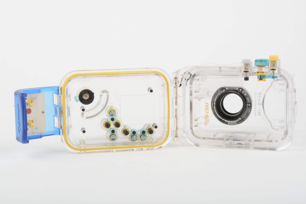 Canon WP-DC10 Waterproof housing, Nice & Clean