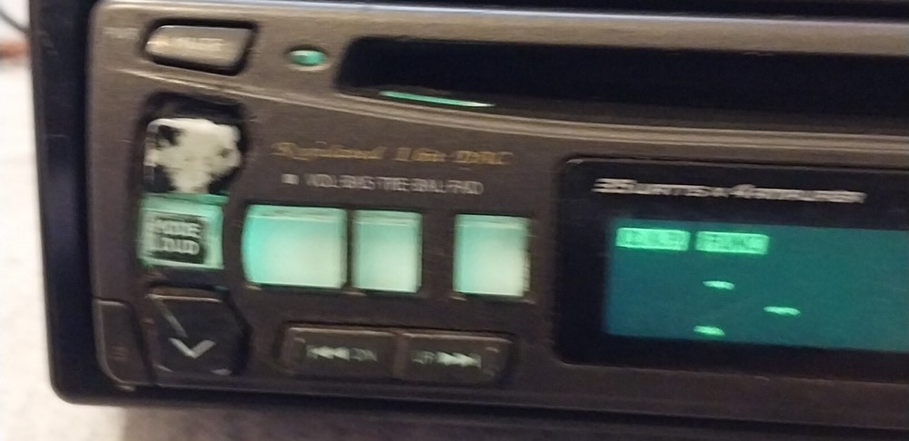 Alpine CDM-7835 faceplate Only (Used).