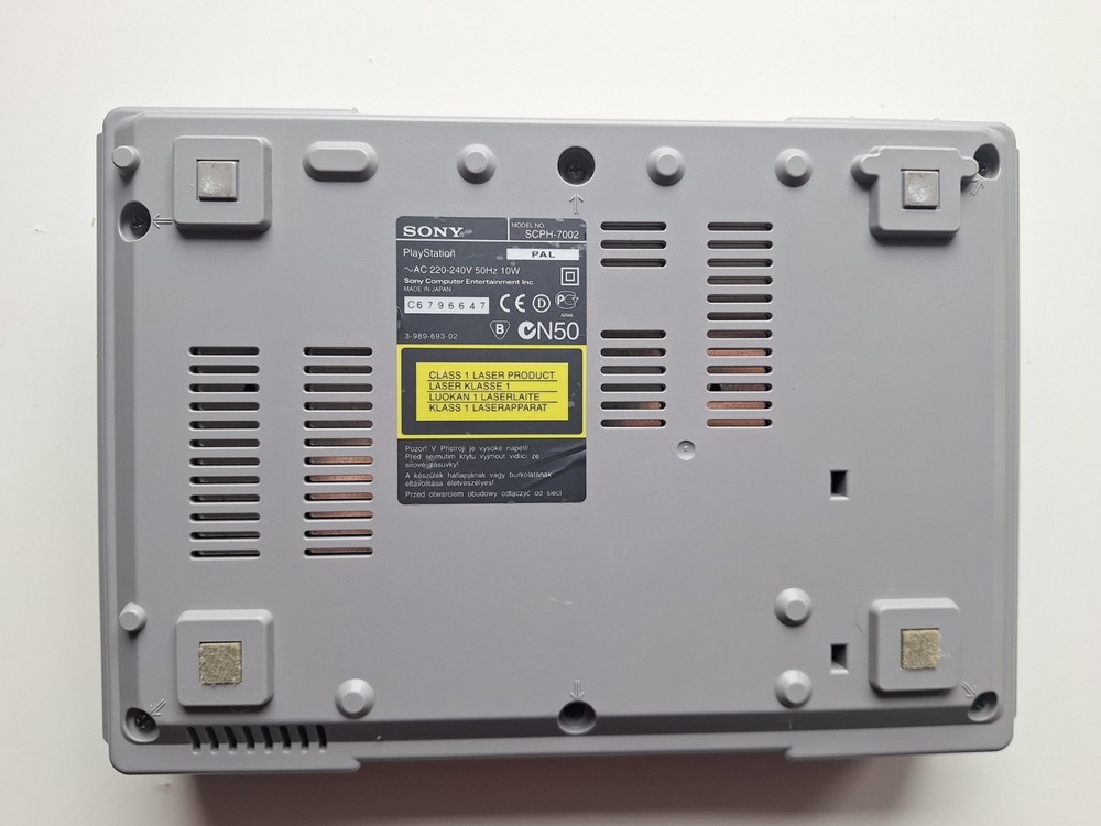 PLAYSTATION 1 PS1 SCPH-7002 PAL ORIGINAL CONSOLE COMPLETE MEMORY CAR CONTROLLER