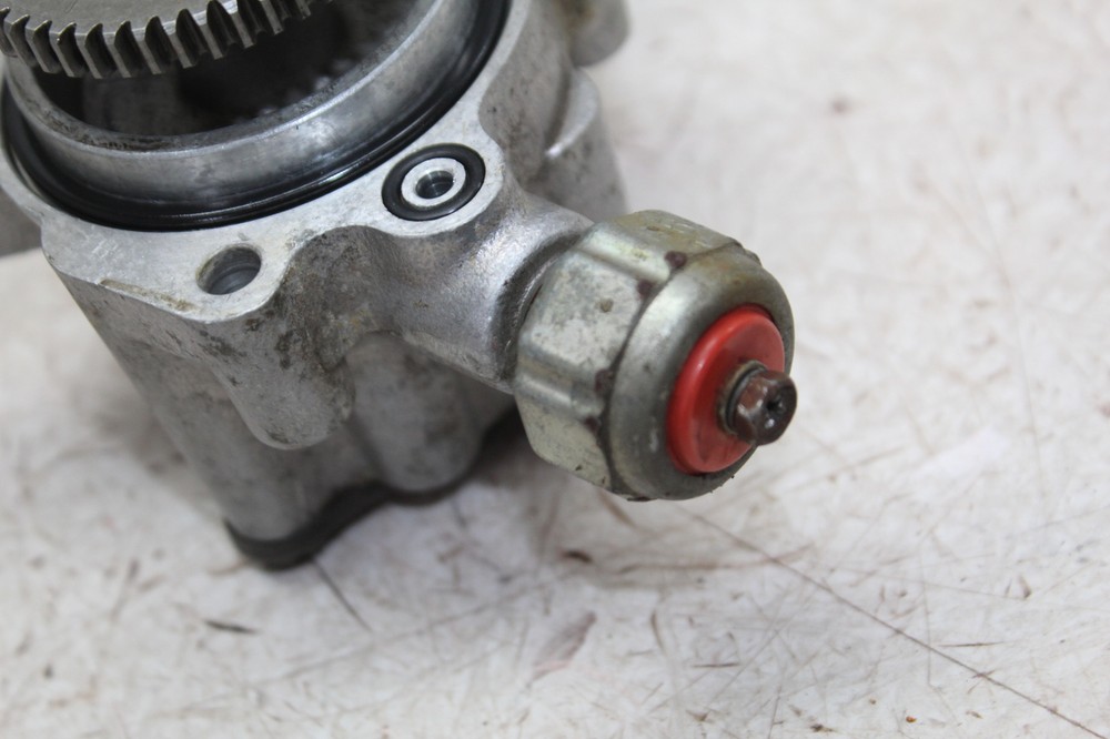 1982 HONDA CB650C ENGINE MOTOR OIL PUMP