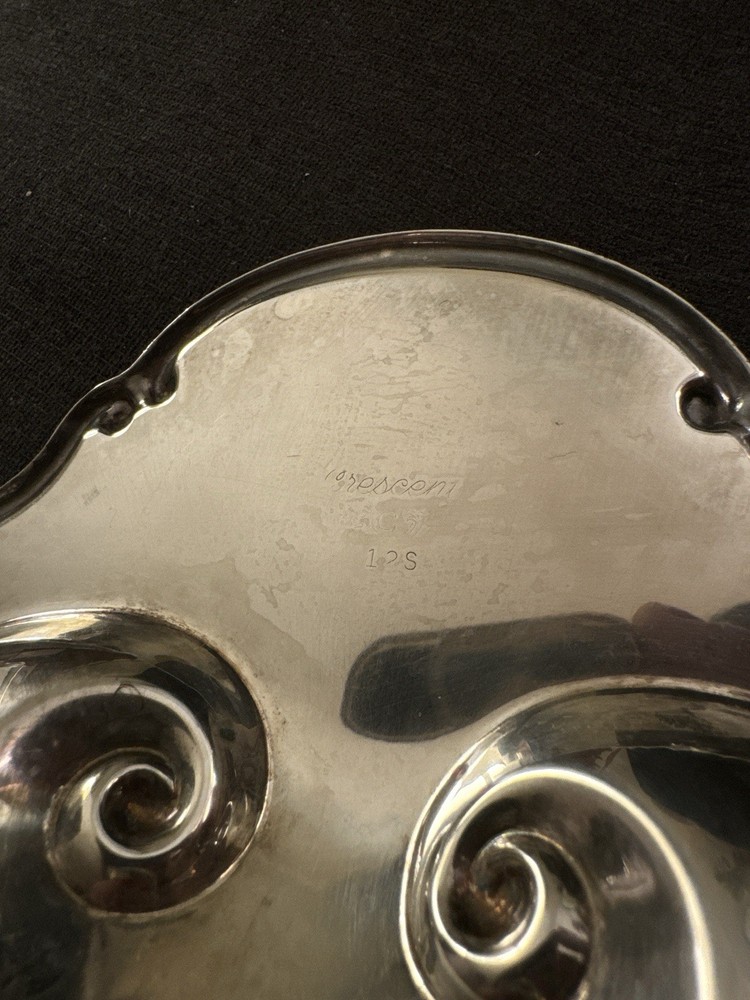 Silver Plated Clam Shell Dish With Fish Feet. Made By Crescent
