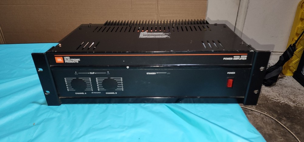 JBL UREI Model 6230 POWER AMPLIFIER AMP Two Channel Rack Mount