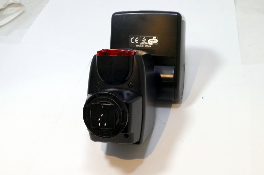 Olympus FL-40 OM FLASH works well, tested