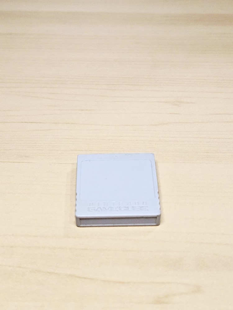 GameCube OEM Memory Card 59 Blocks (512KB) DOL 008