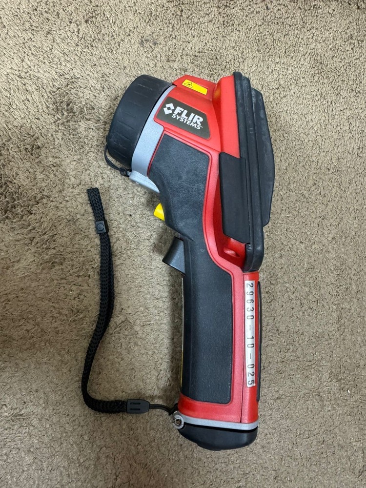 FLIR Systems / Thermal Imaging Camera / InfraCam / 1196364