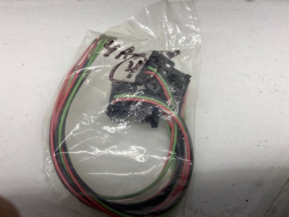 Honeywell 4AV12A Microswitch Hall Effect Sensor 6-24VDC 20MA 3-Wire