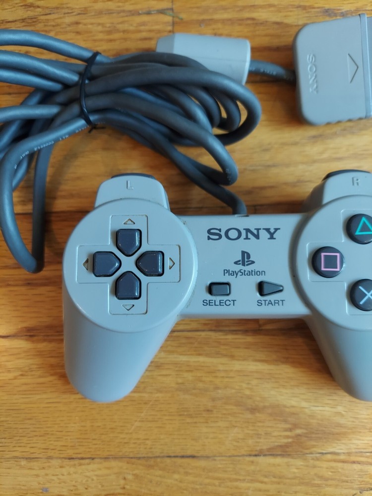 PS1 (SCPH-9001) Bundle W/1 Controller, Cords, 3 Games (Busido Blade, Hexen Etc