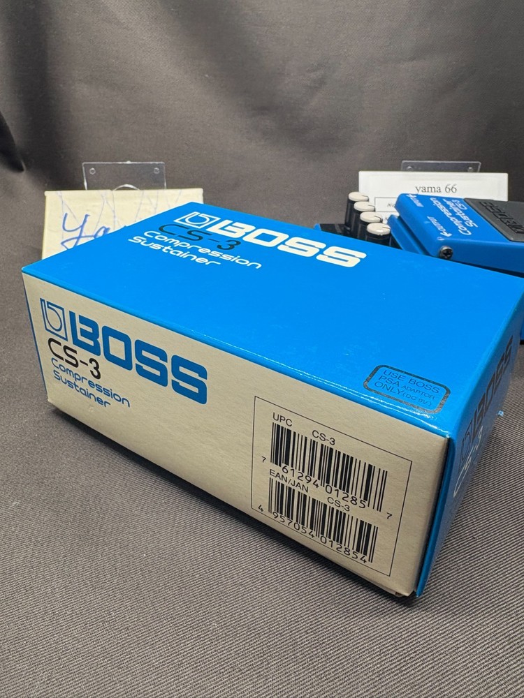 Boss CS-3 Compression Sustainer Guitar Effect Pedal with box