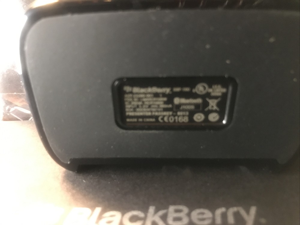Blackberry Presenter for Blackberry. New Open Box. Projector Attachment