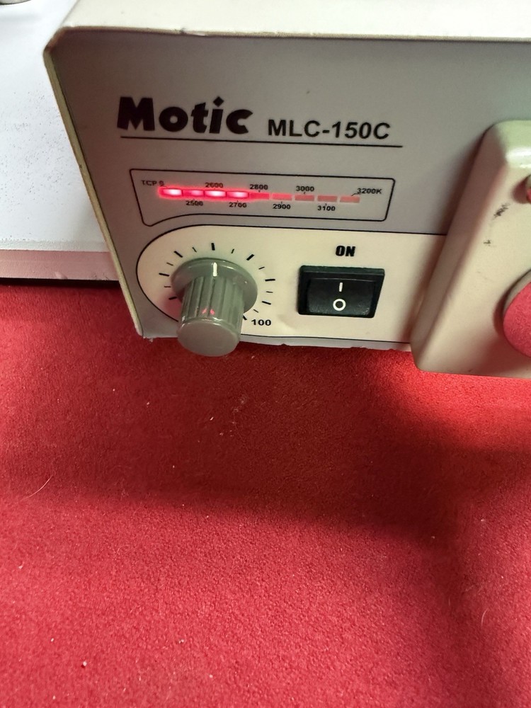 Scienscope SSZ-2 Microscope Body Stand Eyepieces TESTED Light