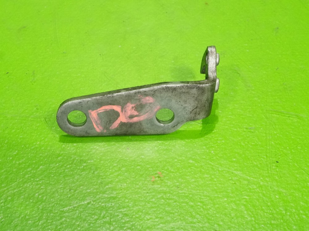 90-93 Integra OEM PR4 engine motor throttle cable - manifold mount bracket 5 spd