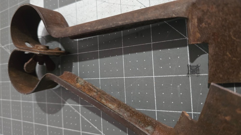 Vtg Sheep Wool Shears Steel Rusty Primitive