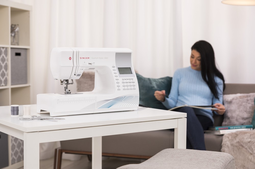 Singer Quantum Stylist 9960 Computerized Sewing Machine