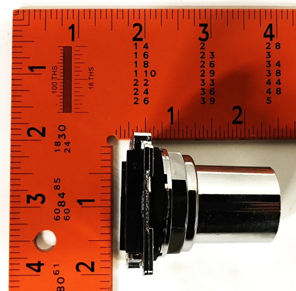 Eaton 3-Position Key Operator Selector Switch 10250ED1083 NOS