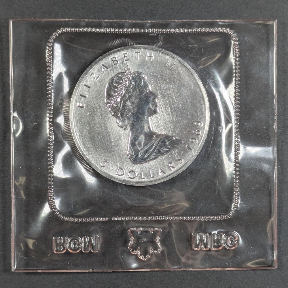 1989 Canada Maple Leaf 1oz .9999 Fine Silver in Original Sealed Plastic