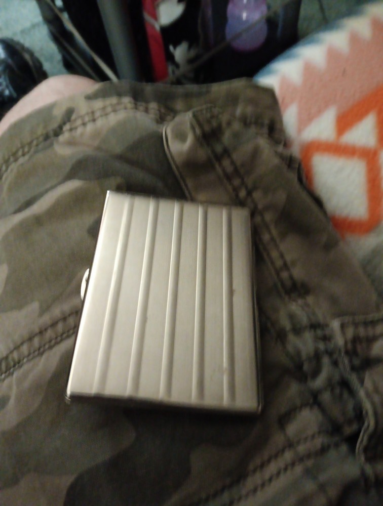 Cigarette Case Used Shoot Me An Offer