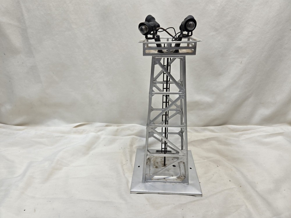 Lionel No. 395 Floodlight Tower