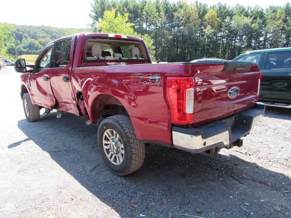 F250SD 2017 Glove Box 1077468