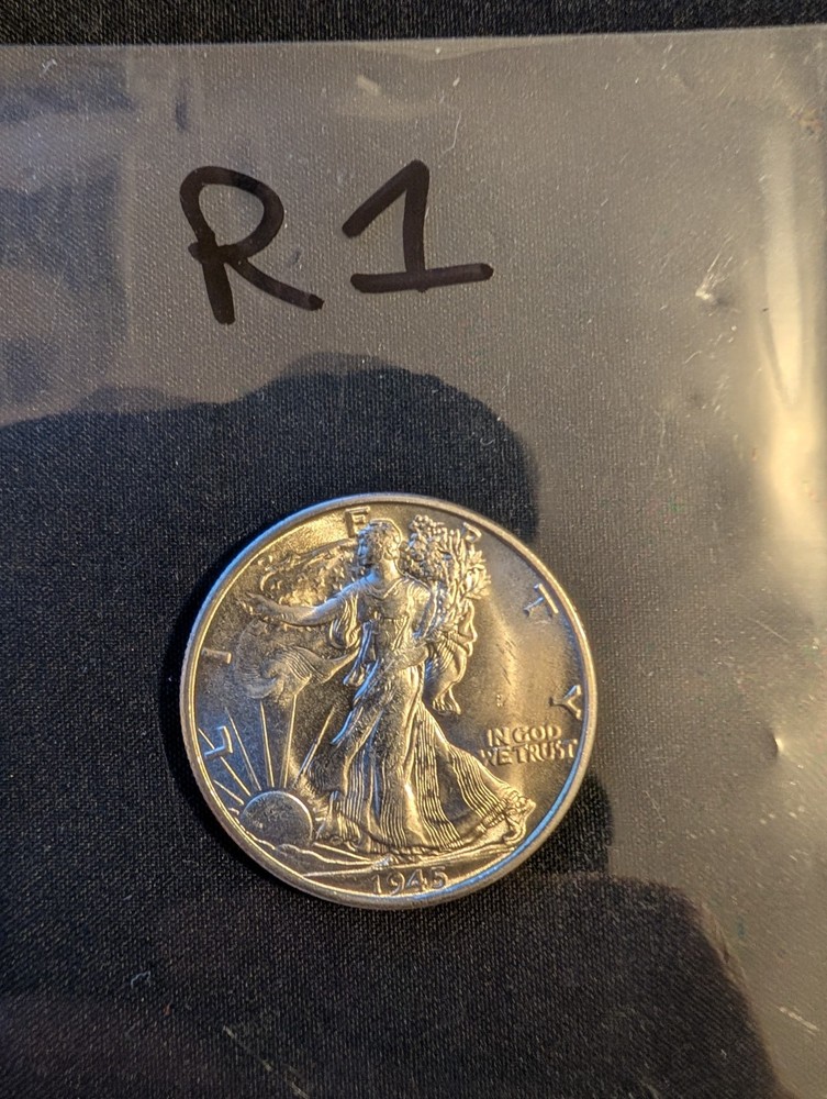 1945 S 50C Walking Liberty Half Dollar