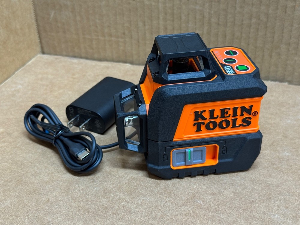 KLEIN TOOLS [93CPLG] COMPACT SELF-LEVELING PLANAR LASER LEVEL - [NO BRACKET]
