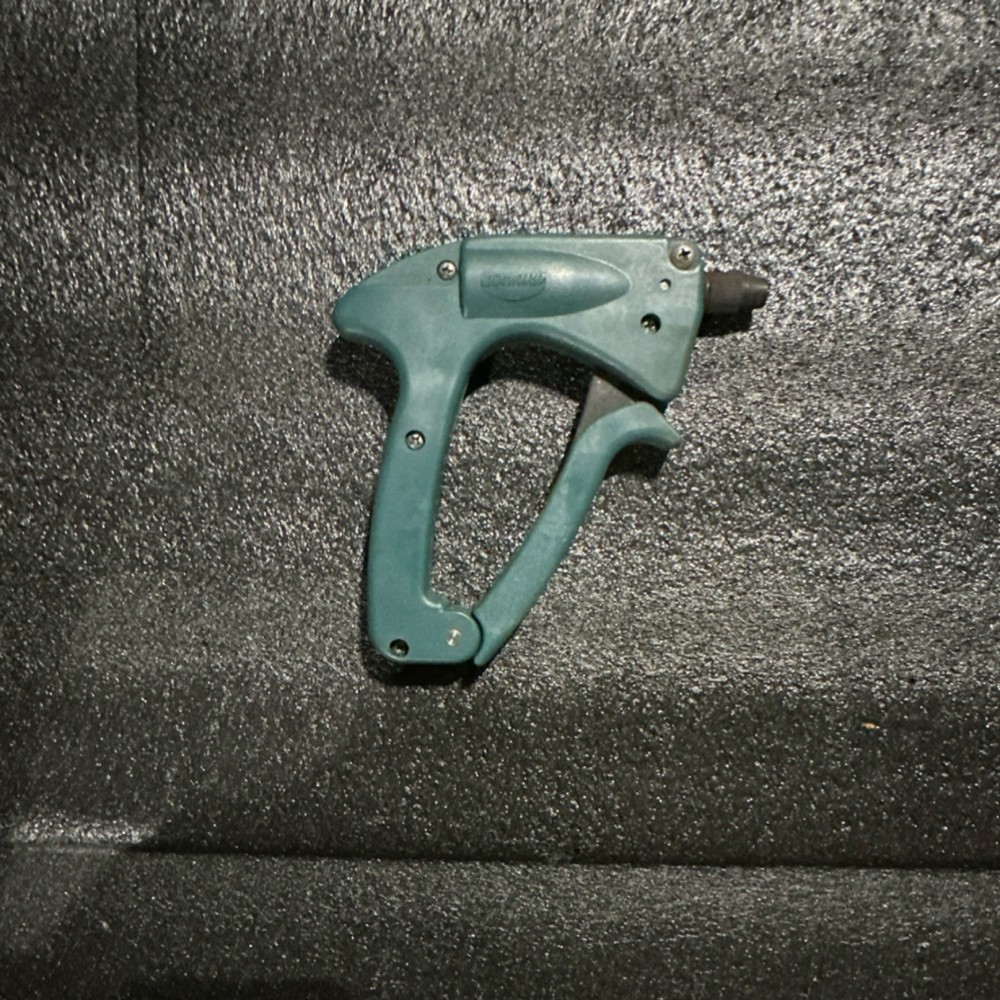 Cablofil Green Handheld Wire & Cable Tool