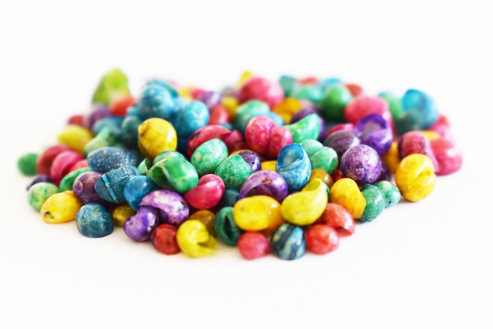 4 oz (800+) Tiny Dyed Littorina Micro Shells (1/8-1/4") Beach Wedding Crafts