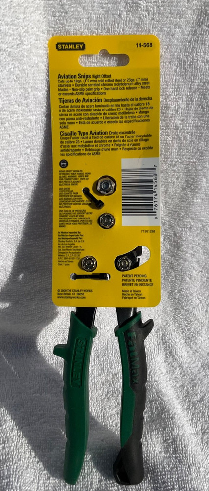 Stanley FATMAX Offset Right Cut Aviation Snips 18 GA