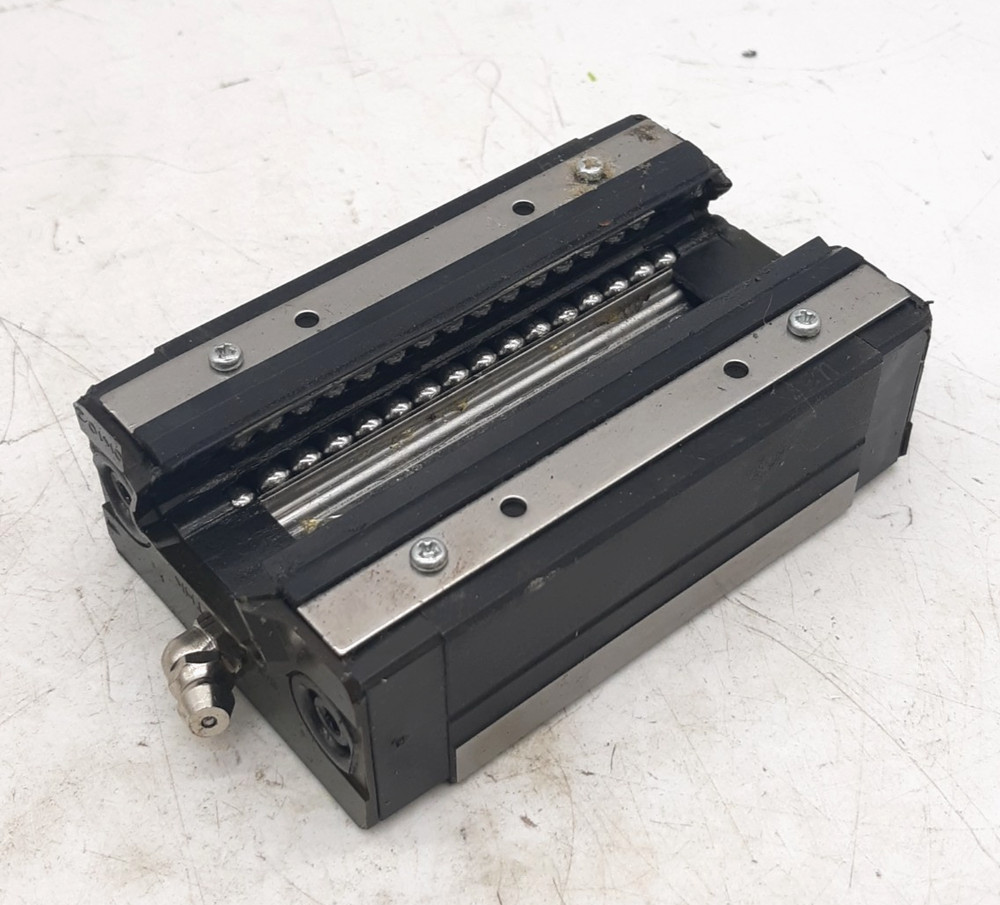 THK SR30W1SS (GK) Linear Guide Block UG3A1