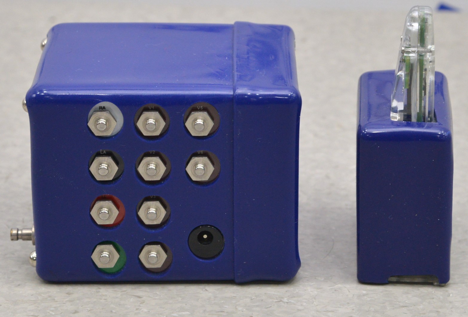 Pronk Technologies Optical Pulse Oximeter Simulator w/ SimCubeSC-5 & Accessories