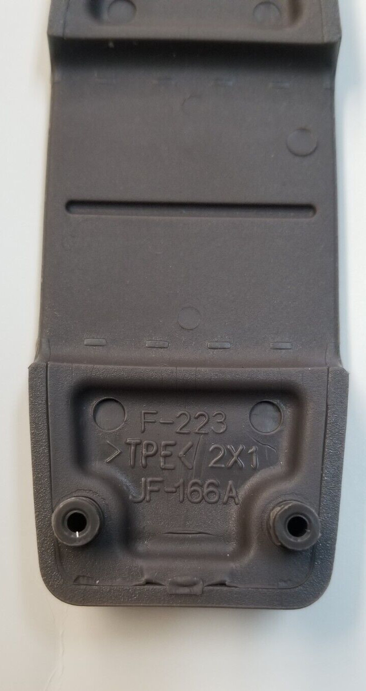 Hartmann Luggage Replacement Part Flexible Hinge for Innovaire hardside Earth