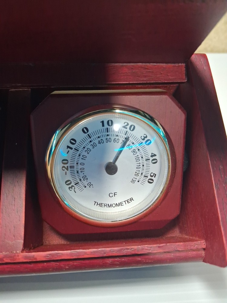 tioga downs barometer and quartz clock