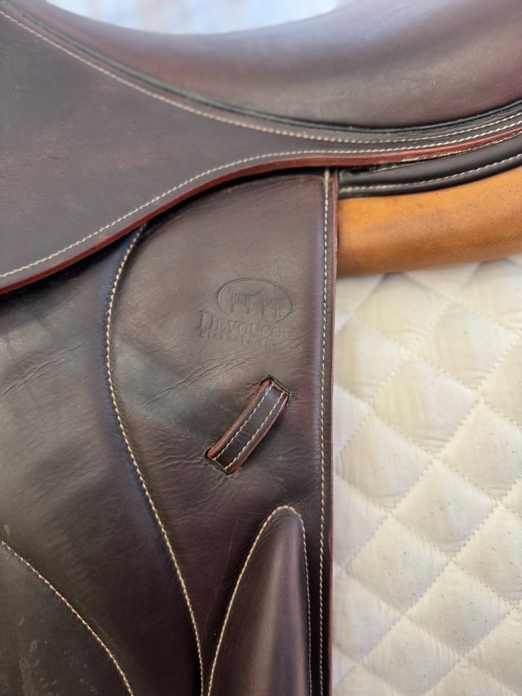 2014 Devoucoux Chiberta – 18” Monoflap Jumping Saddle