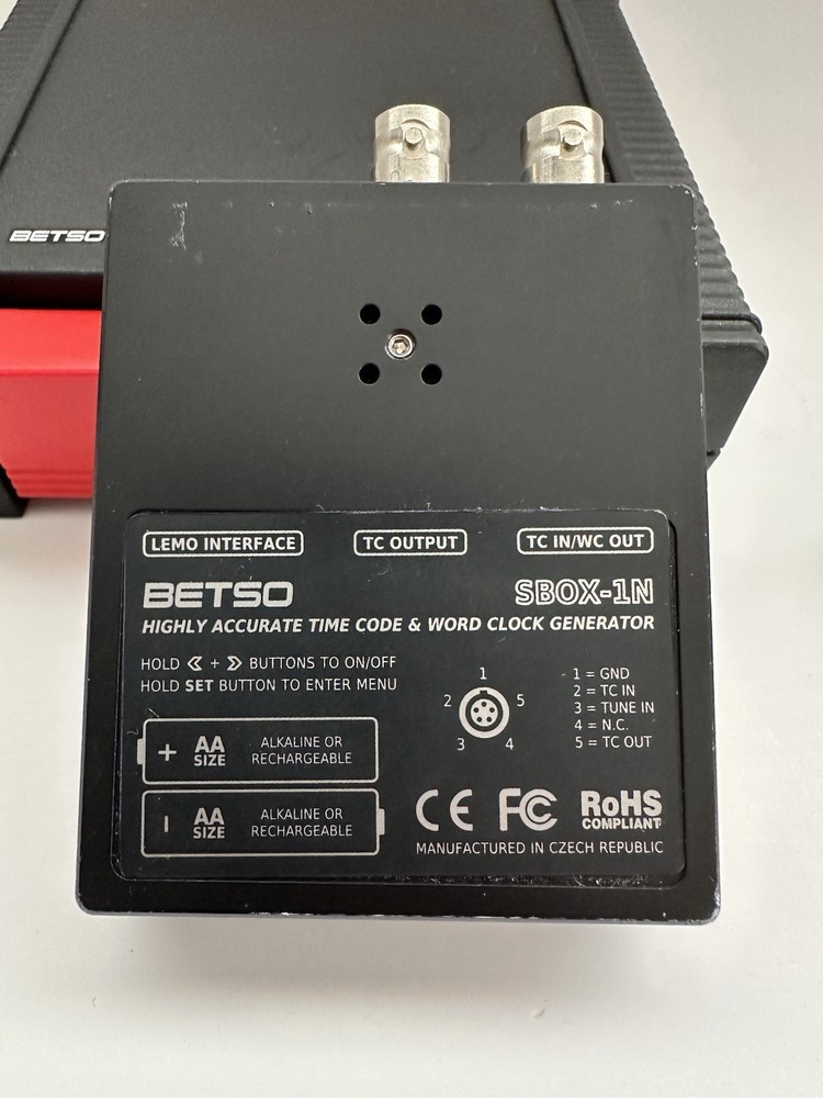 BETSO SBOX-1N Highly accurate time code and word clock generator (sync box)