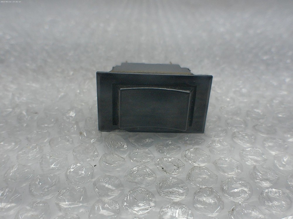 CARLING TECHNOLOGIES 1440R SWITCH NSNP