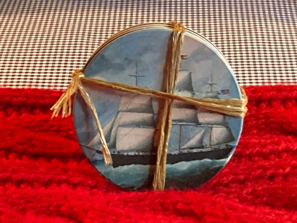 4 WILLIAMS SONOMA NAUTICAL BLUE & WHITE SHIP TABLE DRINK BEVERAGE COASTER SET