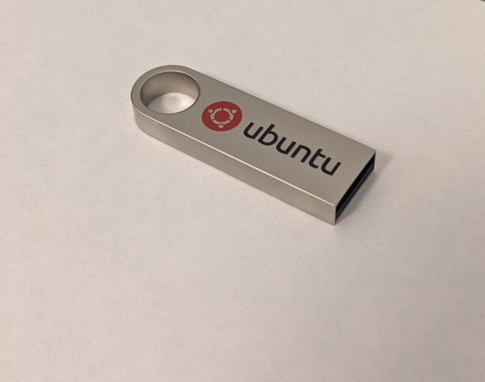 Ubuntu 26.04 LTS 64-Bit Bootable USB Linux Installer for PC & Laptop