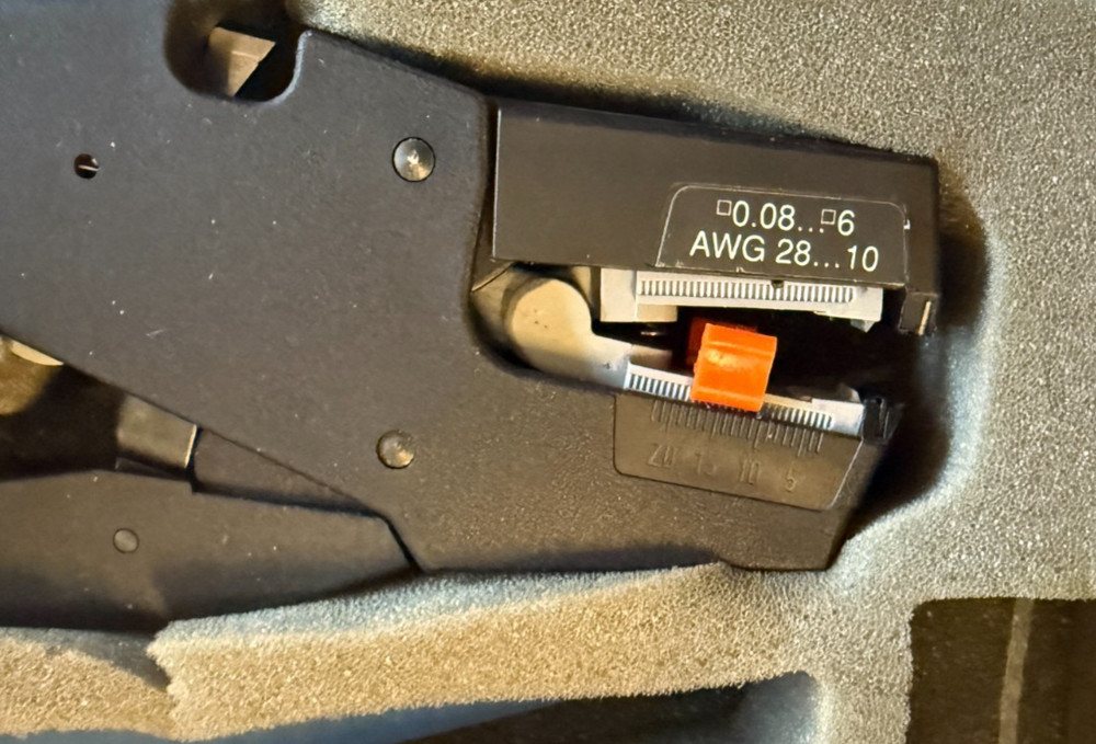 Cable Crimping Tool Set with Accessories AWG 28