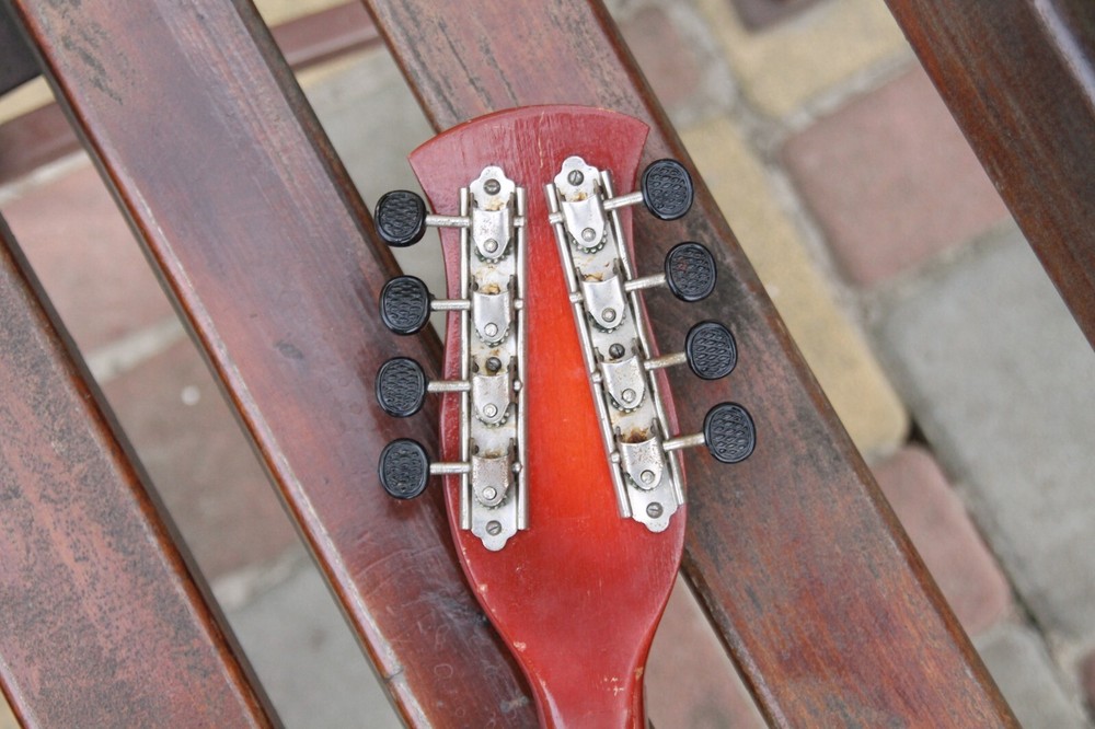 Vintage Mandalina 8 strings , national stringed instrument