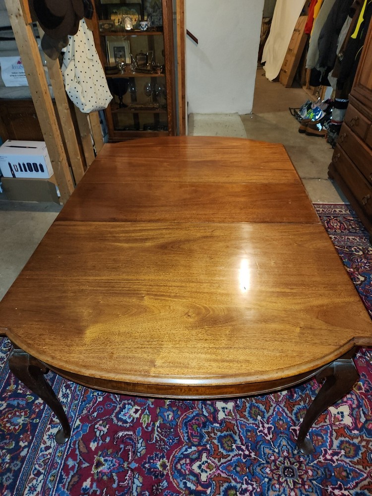 Matched PAIR (2) Solid Mahogany Queen Anne Style End Tables with Leaf for Dining