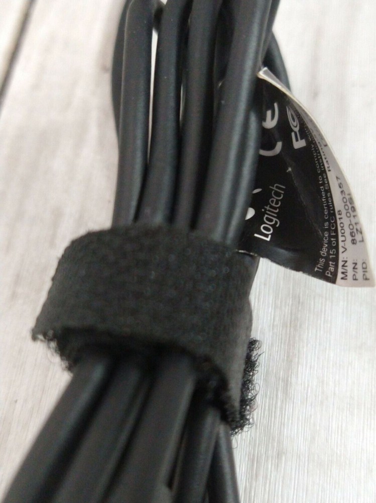 Logitech HD Webcam 720p Model V-U0018 Built In Microphone USB Camera