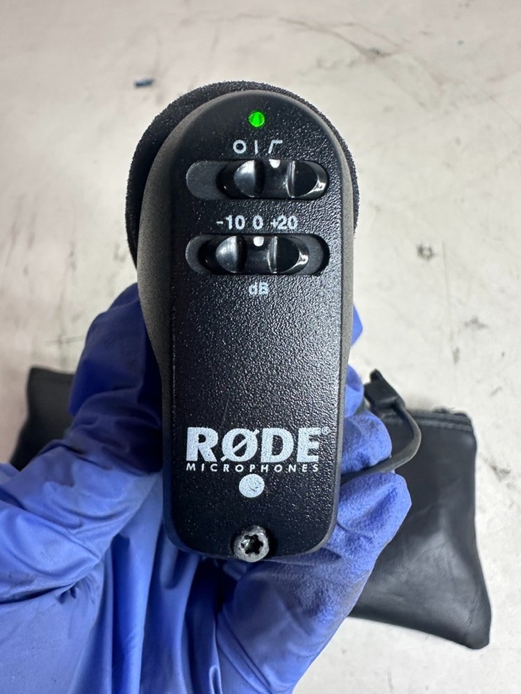 Rode VideoMic Pro On-Camera Shotgun Microphone READ