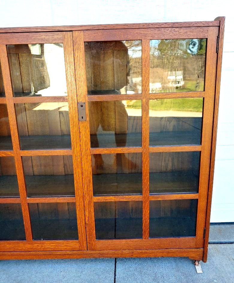 KILLER 48 X 48 MINTY STICKLEY BROTHERS 2 DOOR BOOKCASE W/ 3 SHELVES...