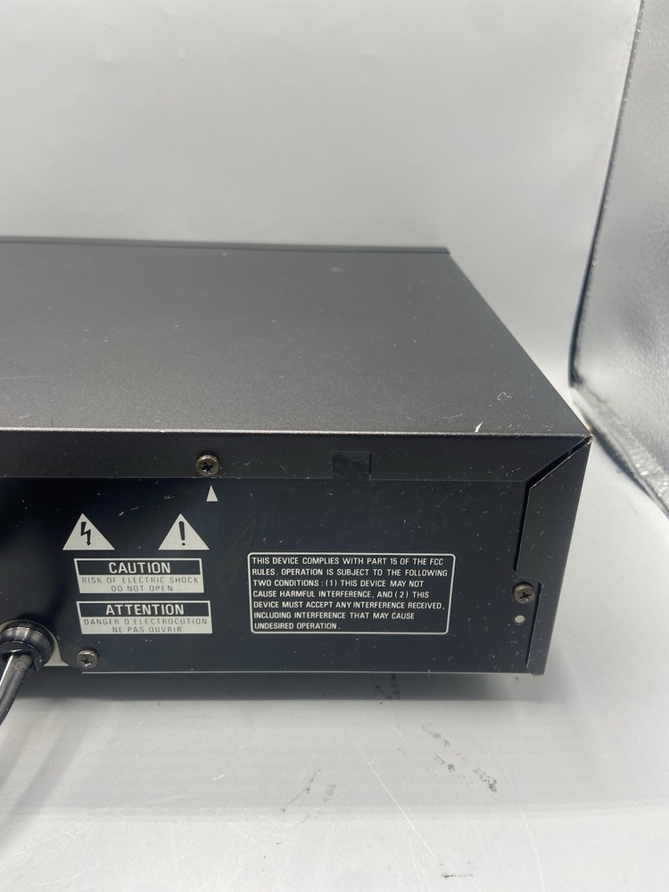 Pioneer PD-101 Compact Disc Player – Pulseflow D/A Converter – Tested & Working