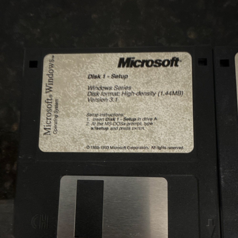 Microsoft Windows 3.1 Operating System 3.5" Floppy Disk Set English