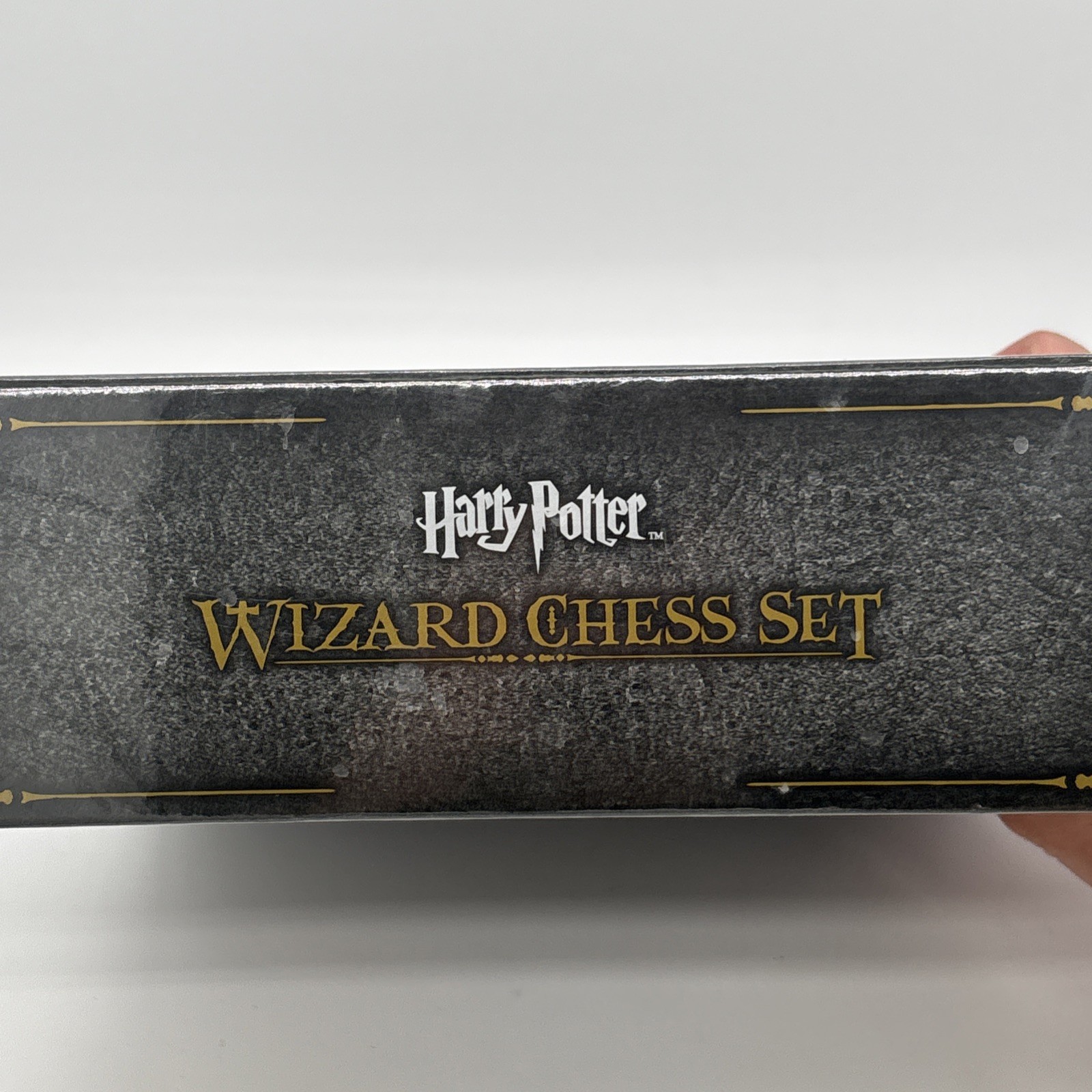 The Harry Potter Wizard Chess Set Noble Collection NN7580...NEW