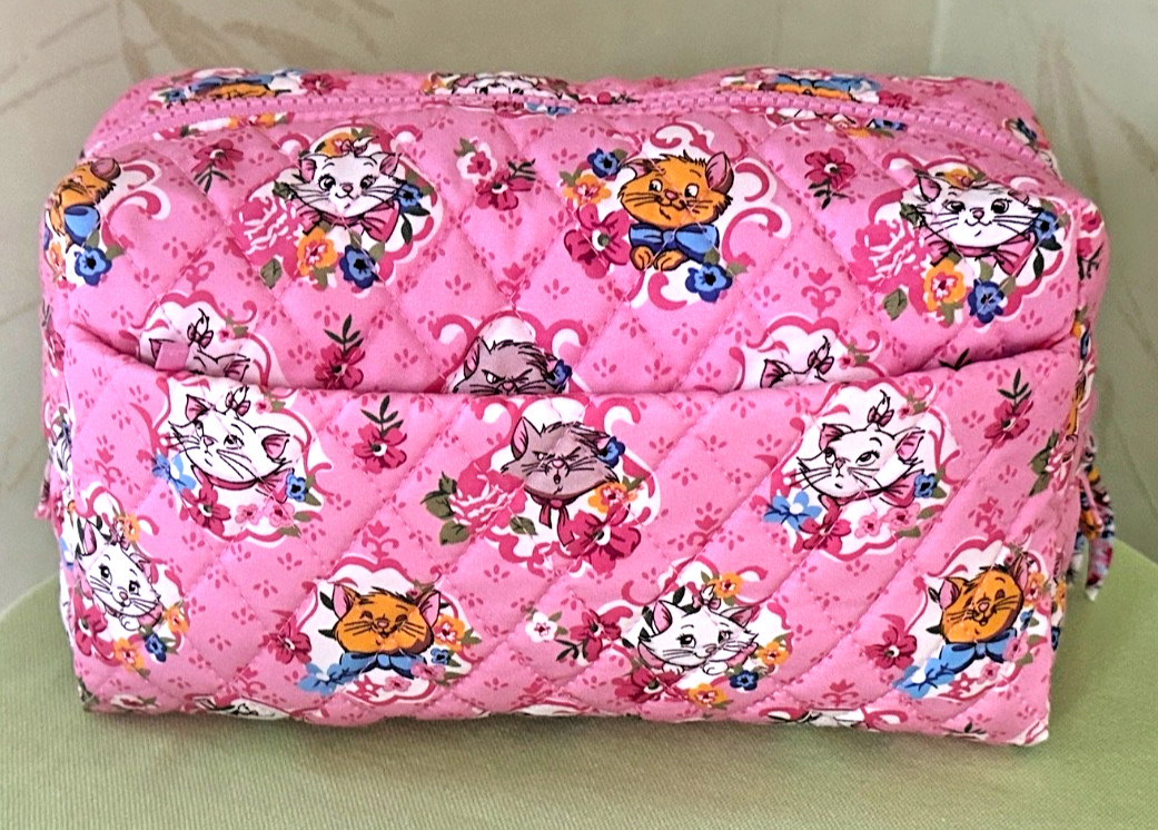 VERA BRADLEY DISNEY ARISTOCATS MEDIUM COSMETIC BAG CASE:NWT CATS