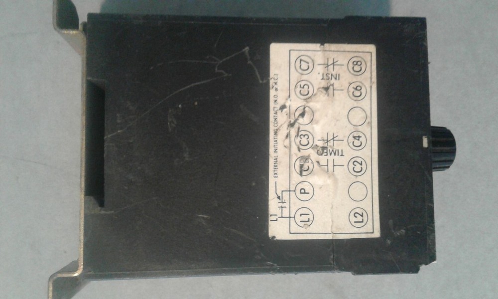 SEIMENS=ALLIS TRS22A1 .03TO300 SEC SOLID STATE MULTIRANGE TIMING RELAY