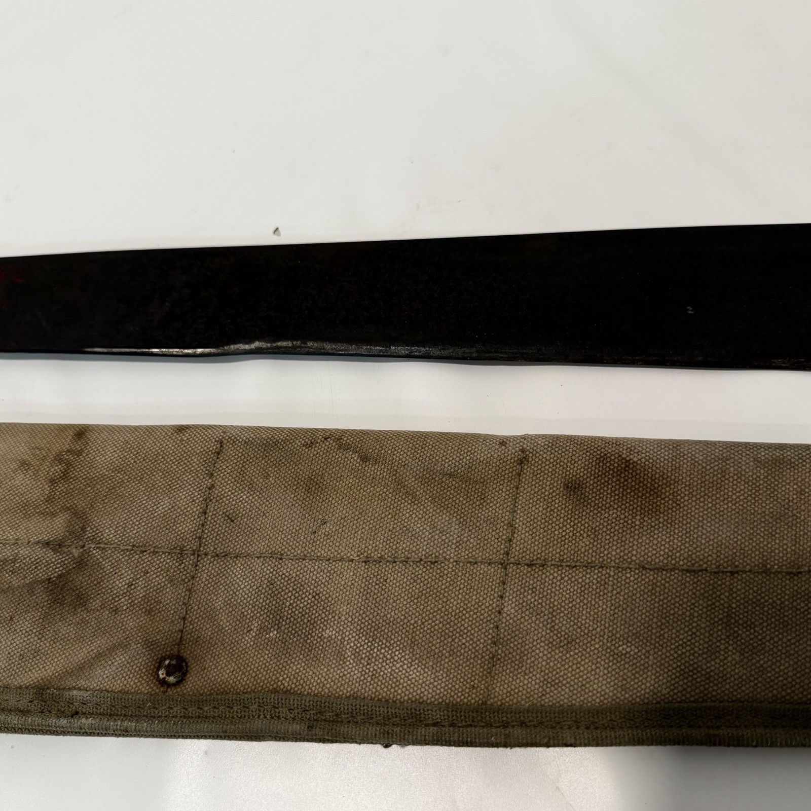 Vintage US Machete with Sheath, "Midwest Japan" 23 Inches - 18” Blade