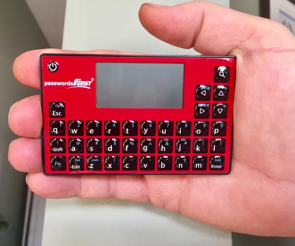 passwordsFAST Compact Offline Password Keeper (Encrypted)
